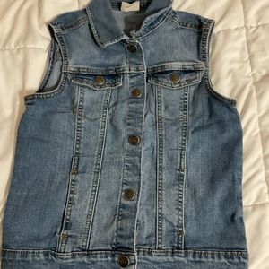 Girls jean vest